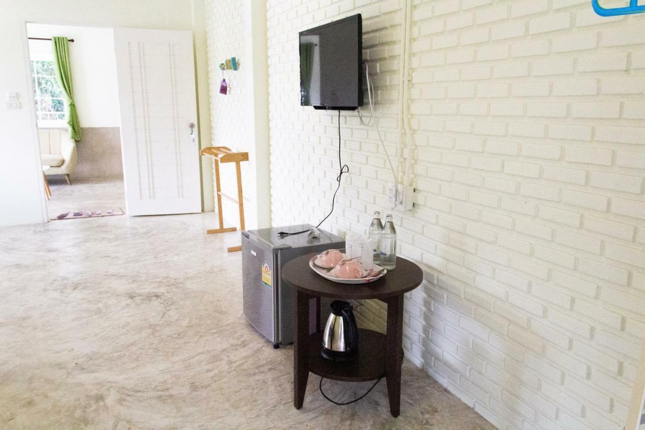 Manyi Boutique House Hotel Chiang Mai Ngoại thất bức ảnh