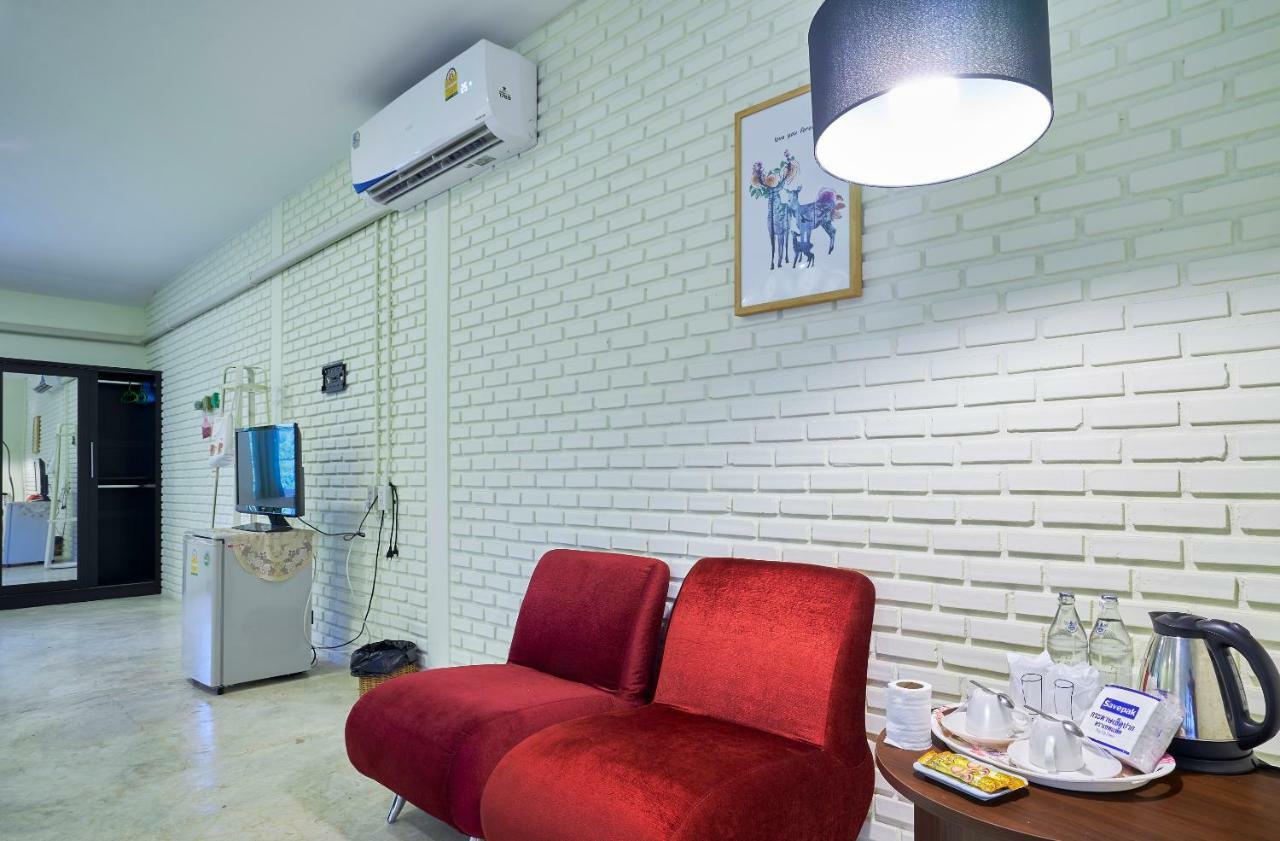 Manyi Boutique House Hotel Chiang Mai Ngoại thất bức ảnh